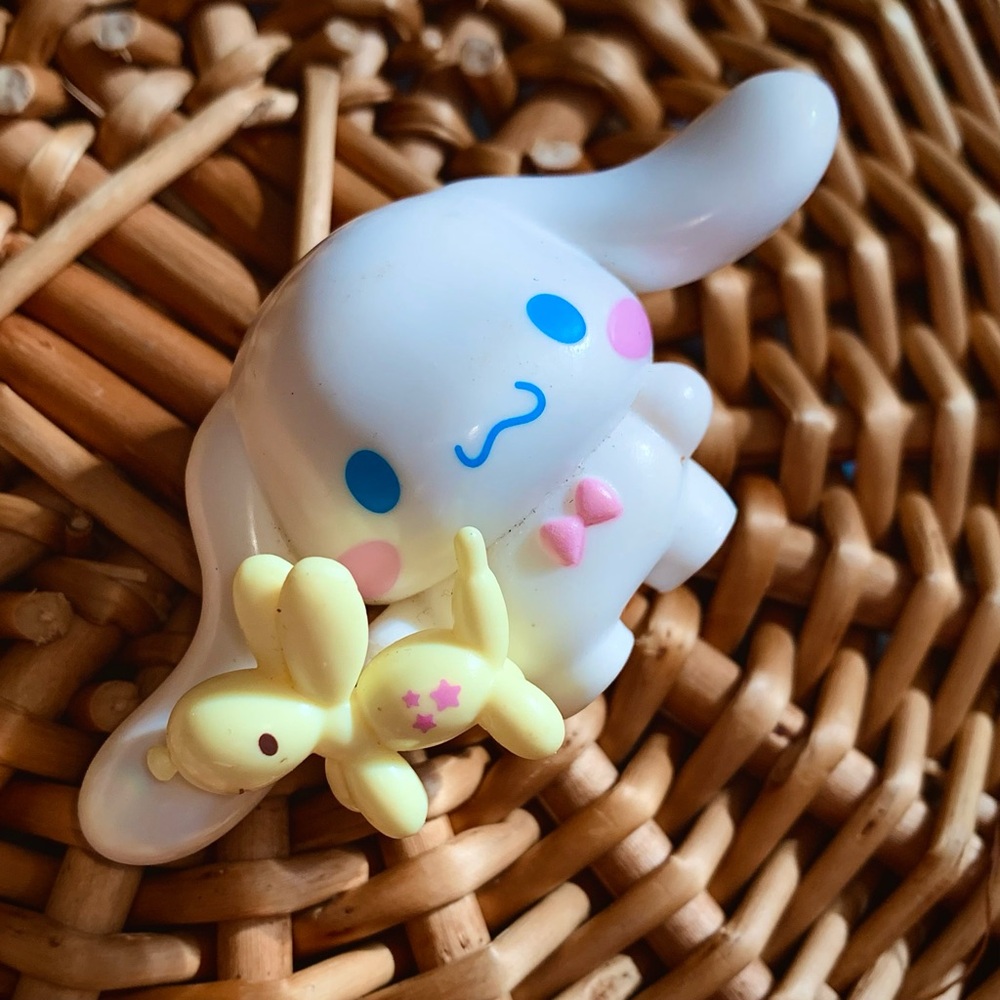 Sanrio Hello Kitty and Friends Collectible Figure-  Cinnamoroll